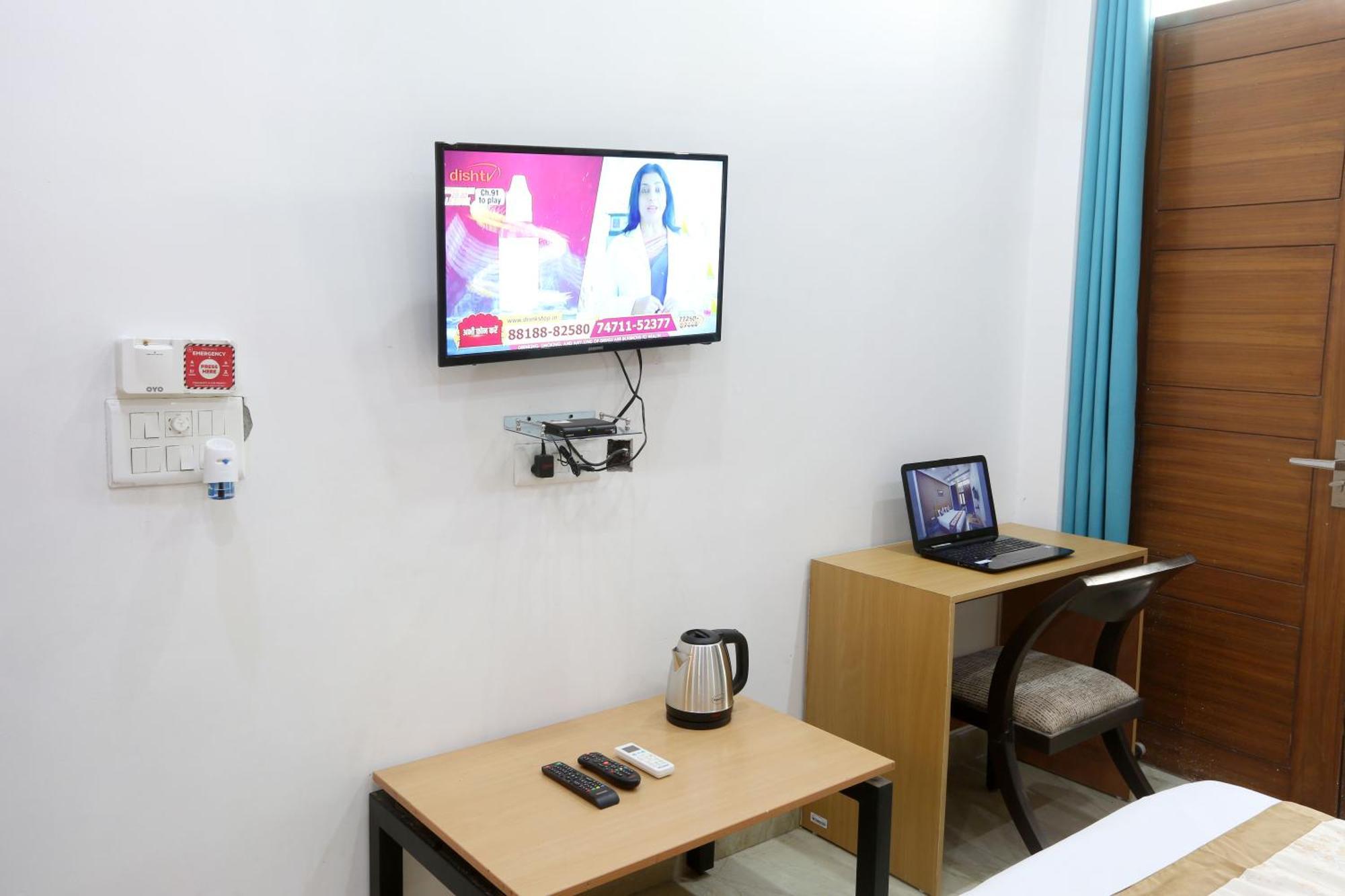 Hotel Ginger Palace - Corporate Hotel Noida Sector 62 Exterior photo